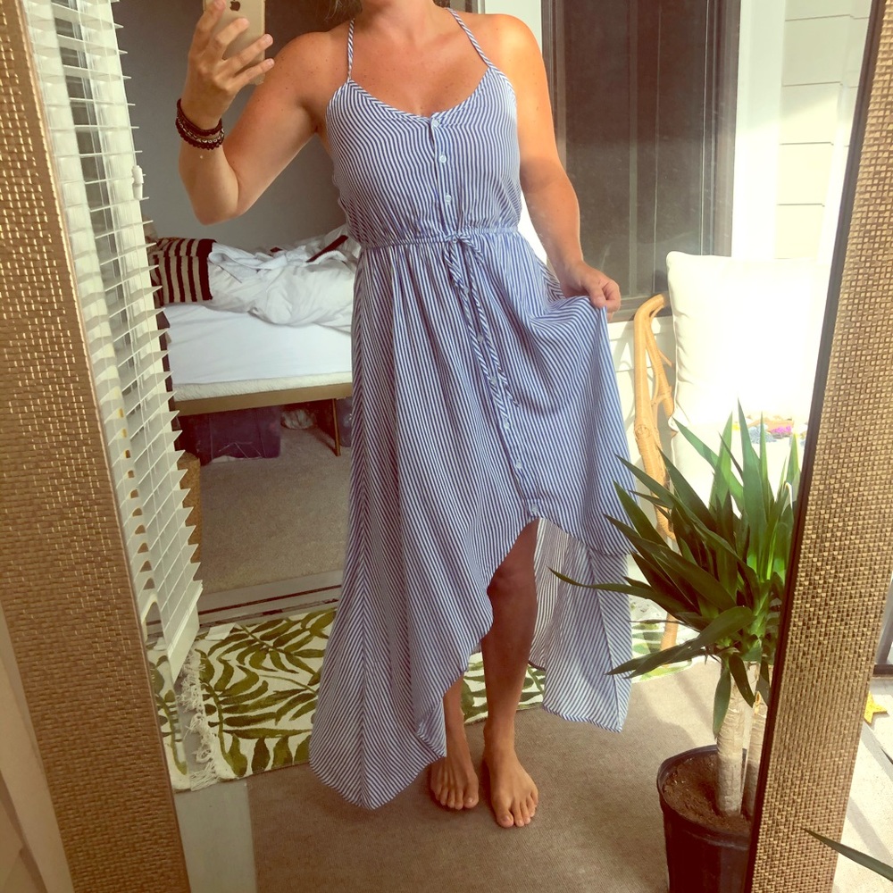 💕NEW! Gorgeous High Lo Striped Maxi Dress! 💕